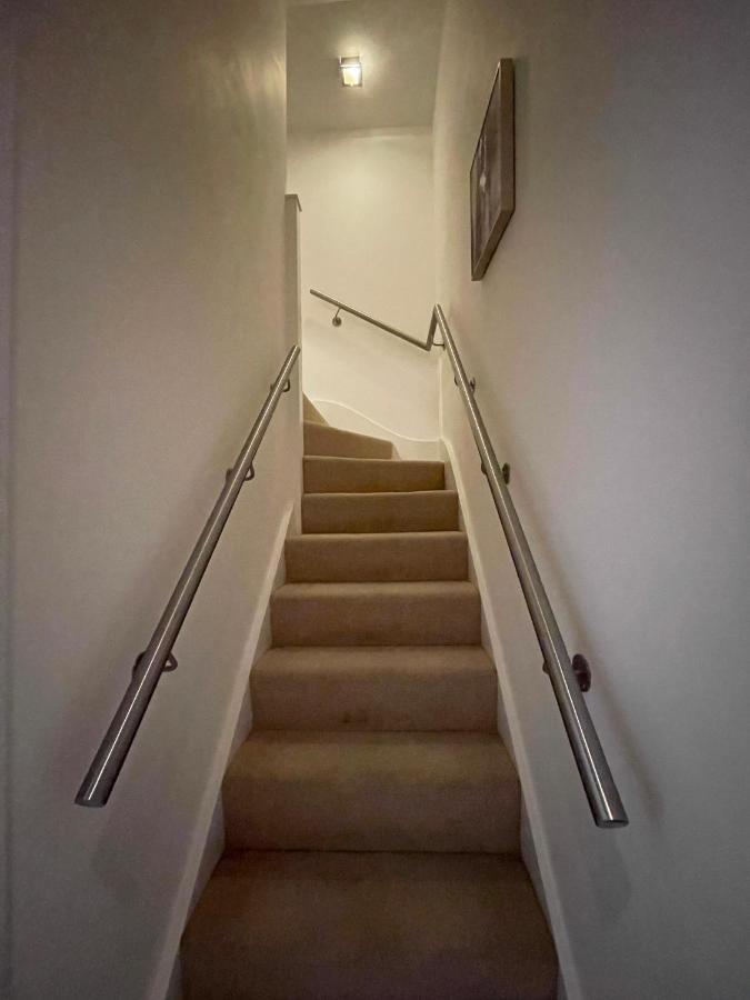 Vikings Duplex Apartment City Centre With Free Parking ヨーク エクステリア 写真