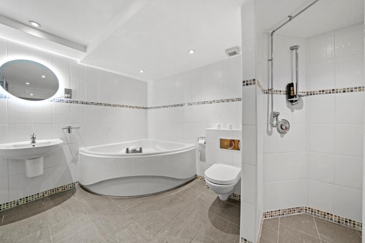 Vikings Duplex Apartment City Centre With Free Parking ヨーク エクステリア 写真