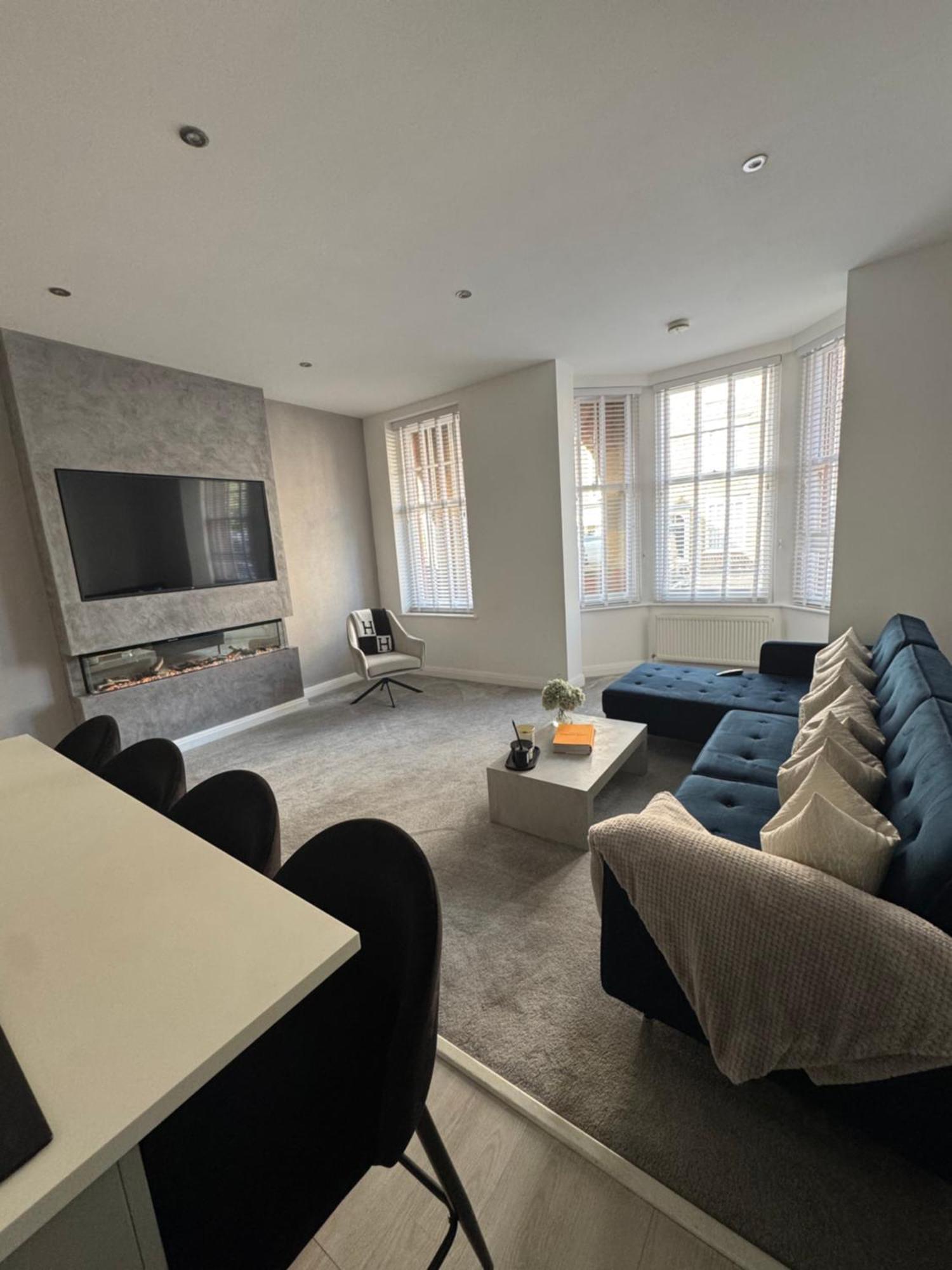 Vikings Duplex Apartment City Centre With Free Parking ヨーク エクステリア 写真